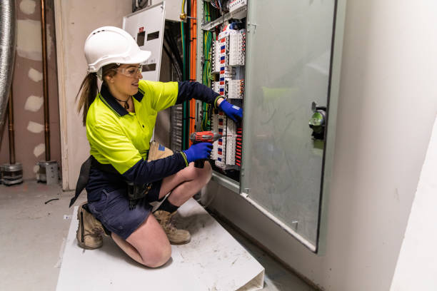 Best Affordable Emergency Electrician  in Ottawa, KS